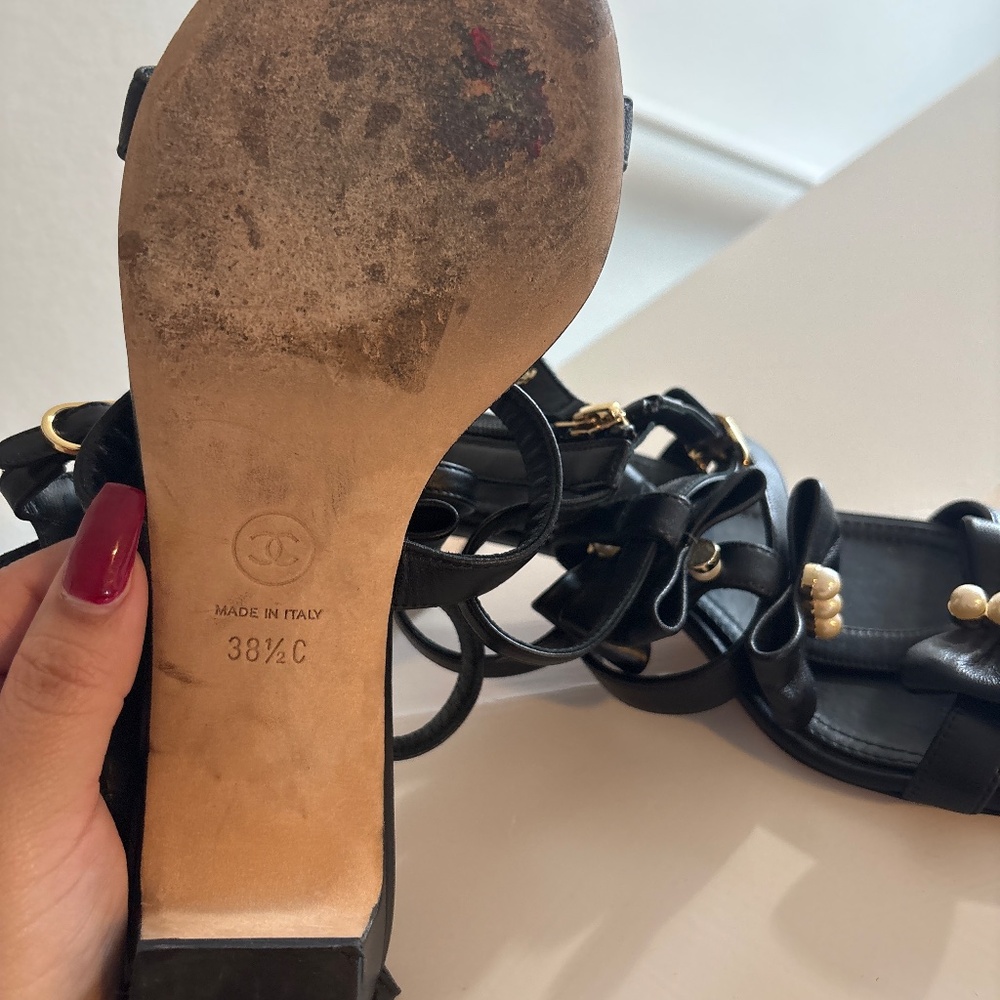 Chanel sandals - Picture 5 of 8